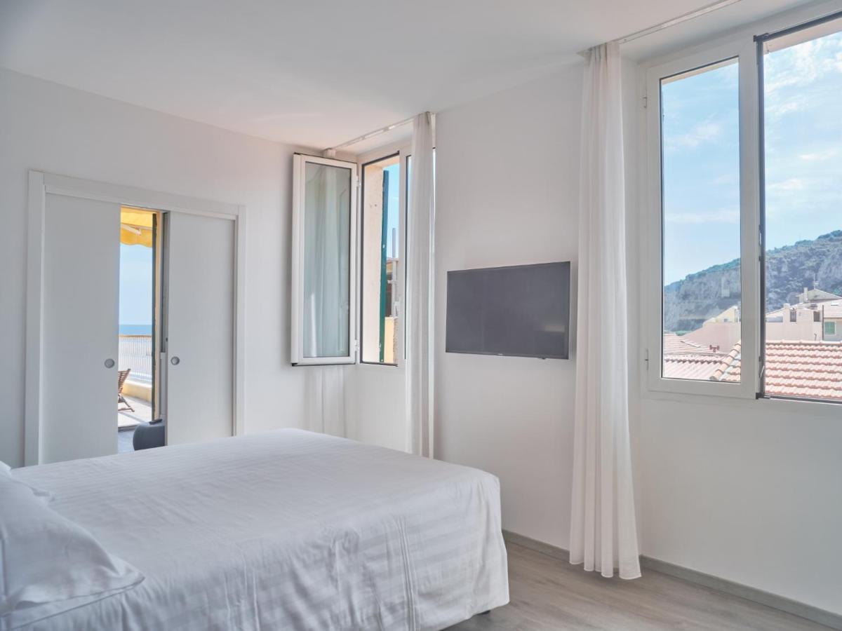 Hotel Medusa Finale Ligure Exterior photo