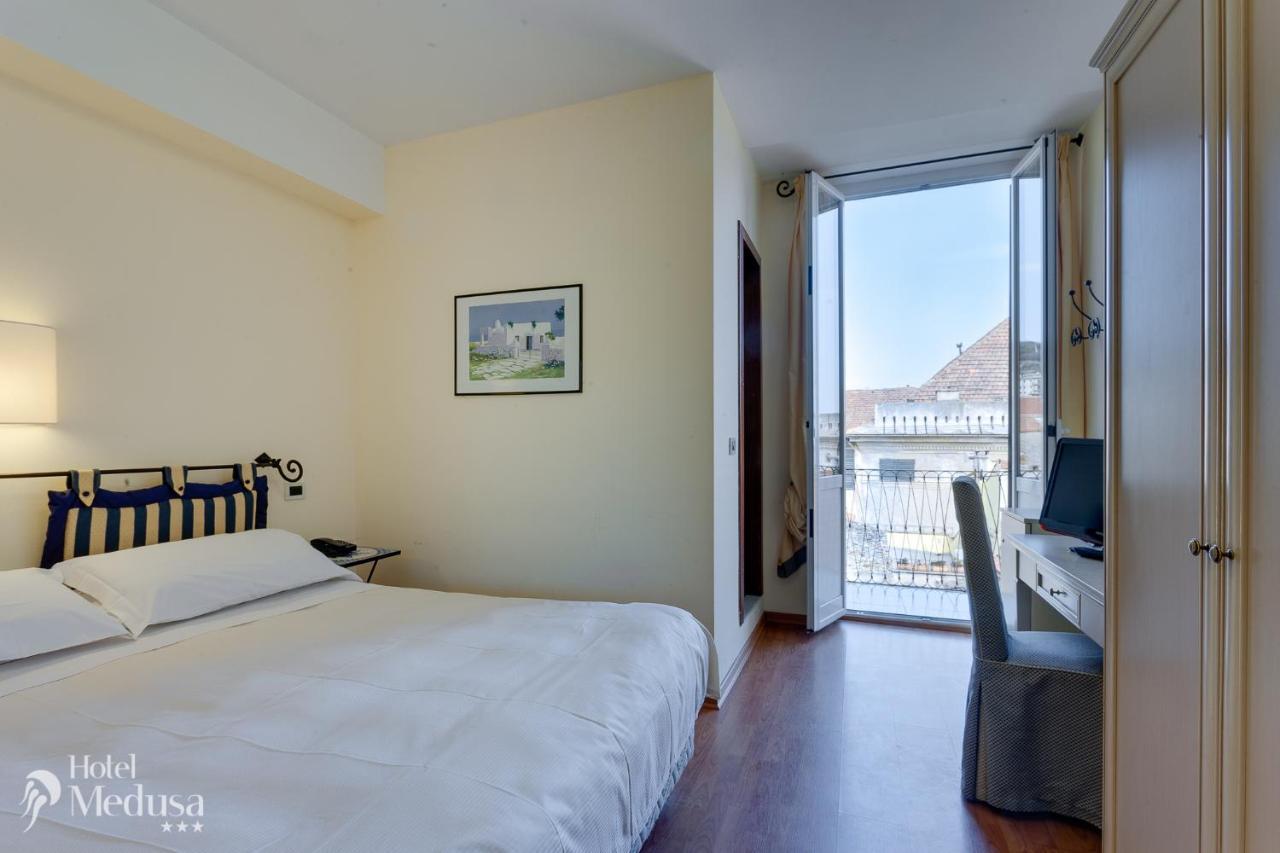 Hotel Medusa Finale Ligure Exterior photo