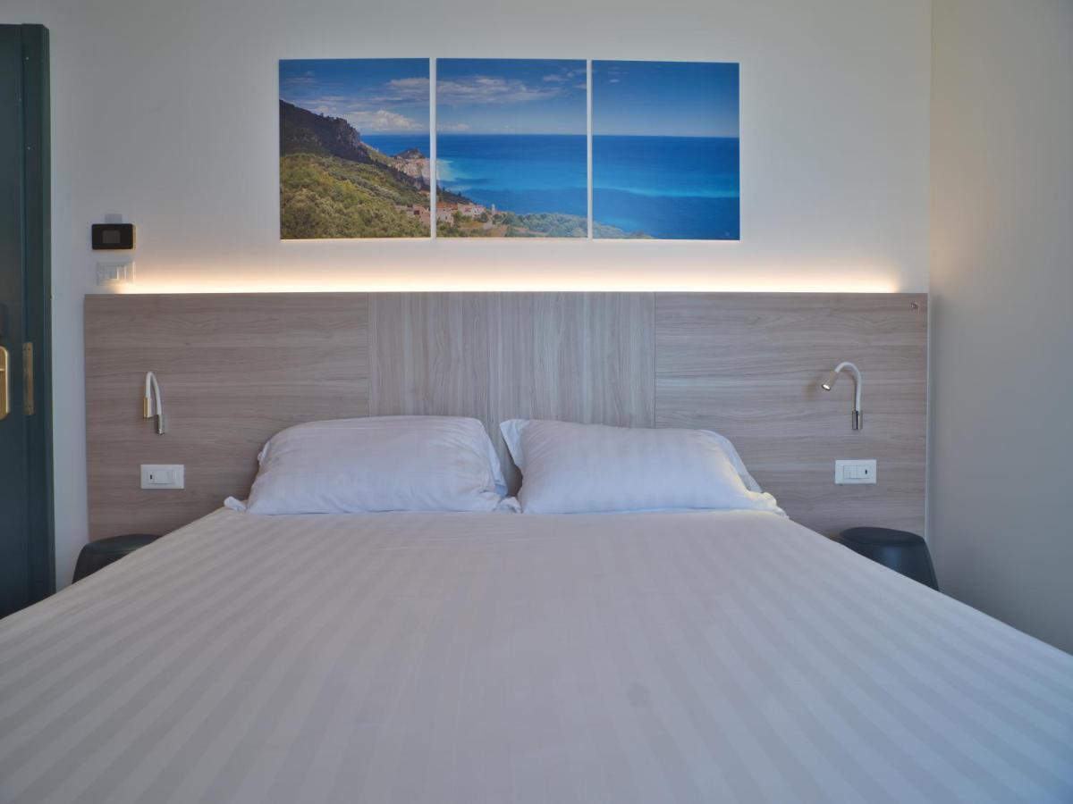 Hotel Medusa Finale Ligure Exterior photo