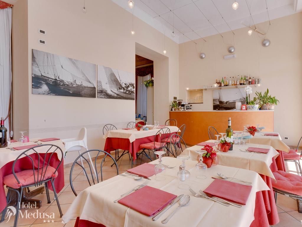 Hotel Medusa Finale Ligure Exterior photo
