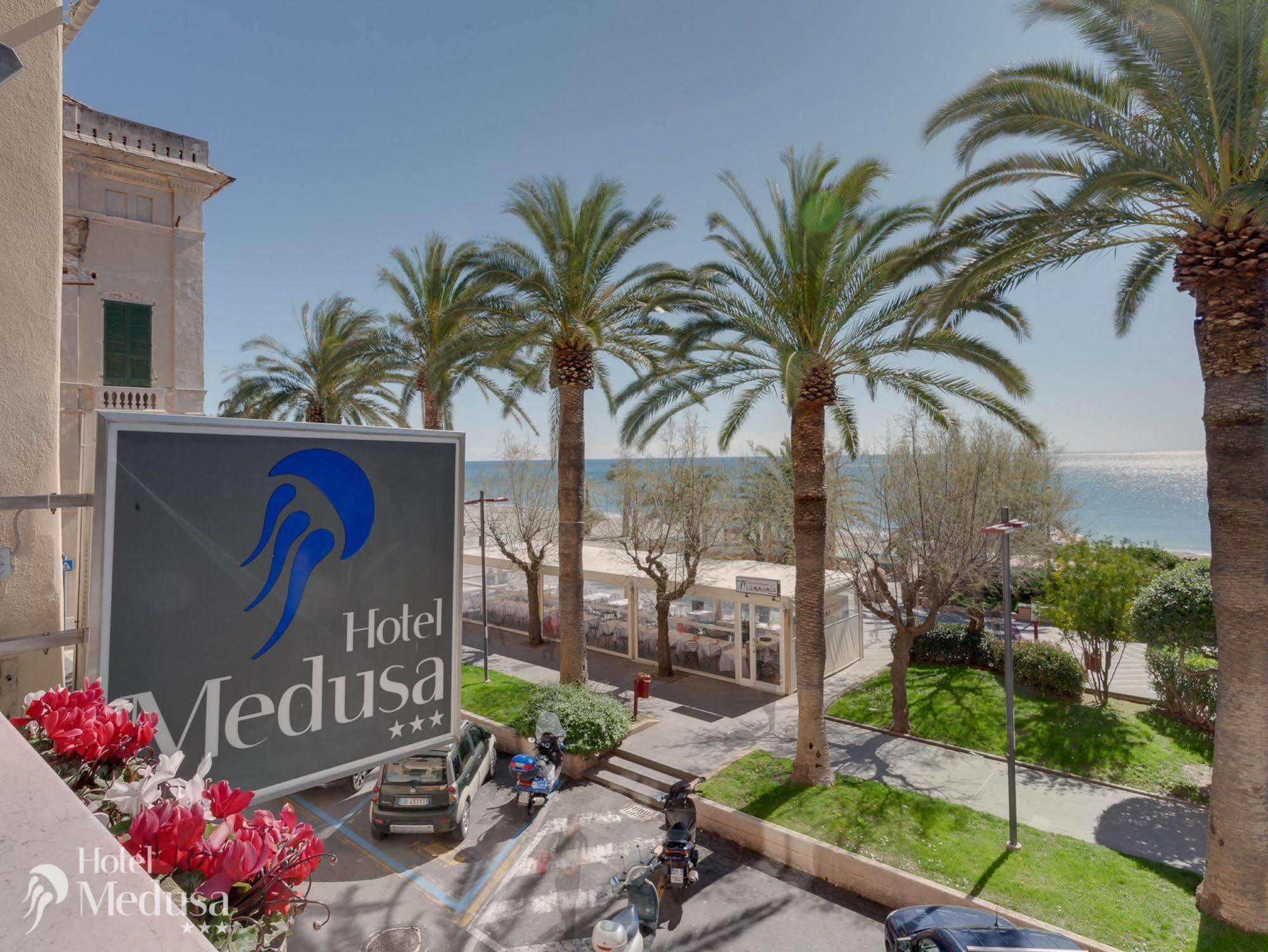 Hotel Medusa Finale Ligure Exterior photo